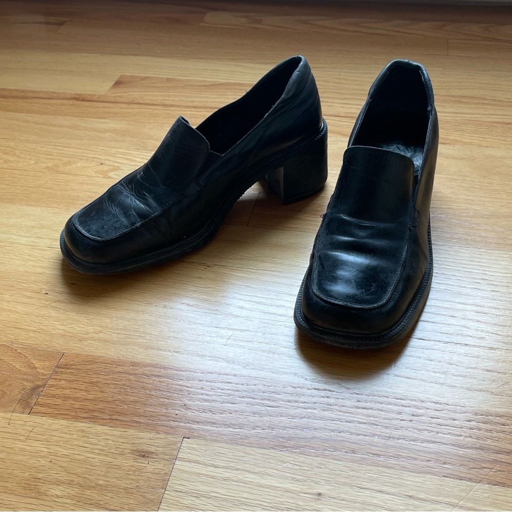 Business heels